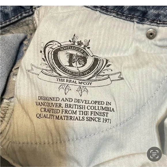 Bootlegger Jeans - Picture 8 of 8